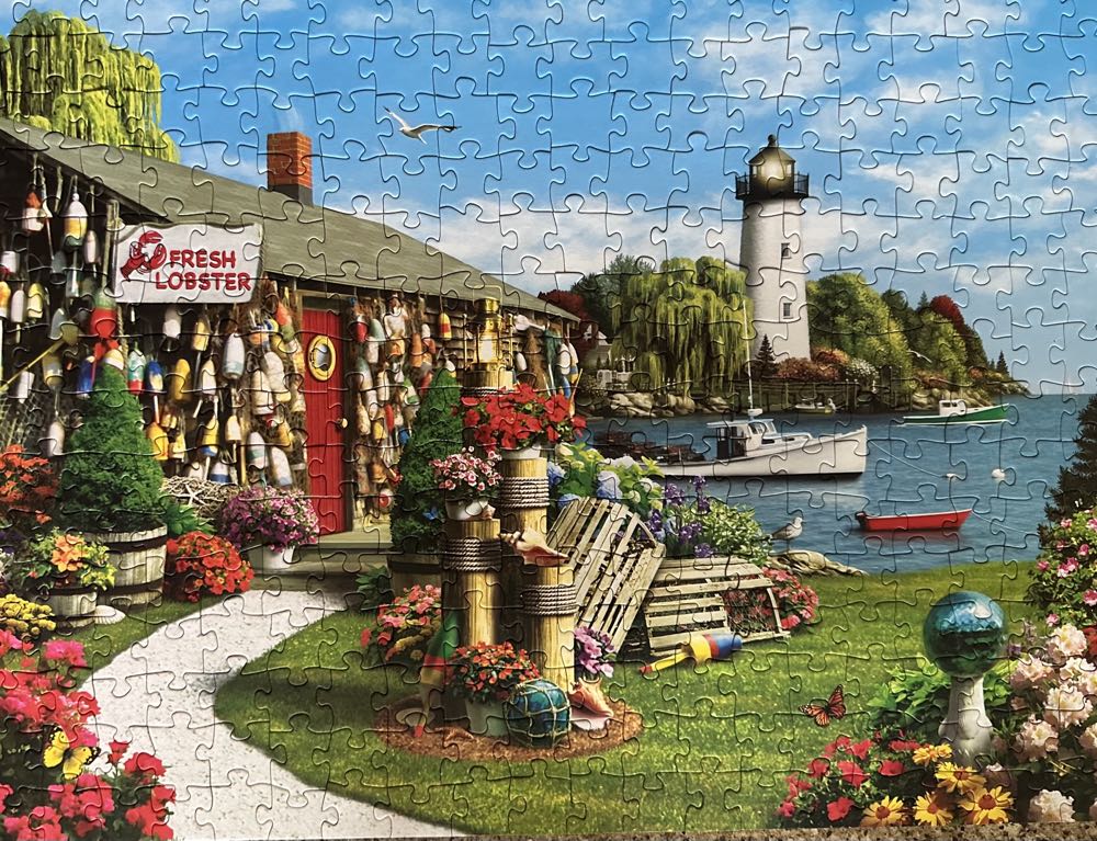 Lobster Bay - MasterPieces puzzle collectible - Main Image 2