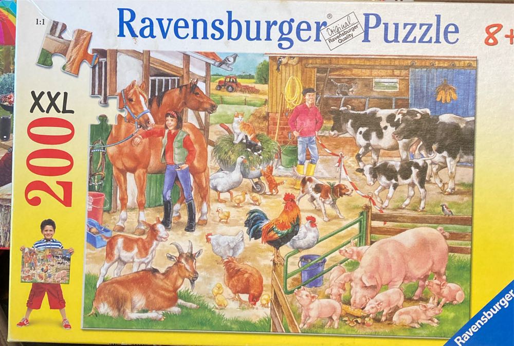 Woodland Neighbours - Ravensburger puzzle collectible [Barcode 4005556127467] - Main Image 2