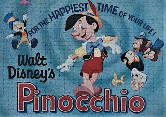 Disney Treasures from the Vault 03 : Pinocchio - Ravensburger puzzle collectible [Barcode 4005556168521] - Main Image 3