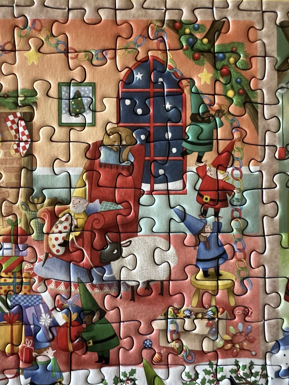 Santa’s Workshop - Ravensburger puzzle collectible [Barcode 4005555012689] - Main Image 4