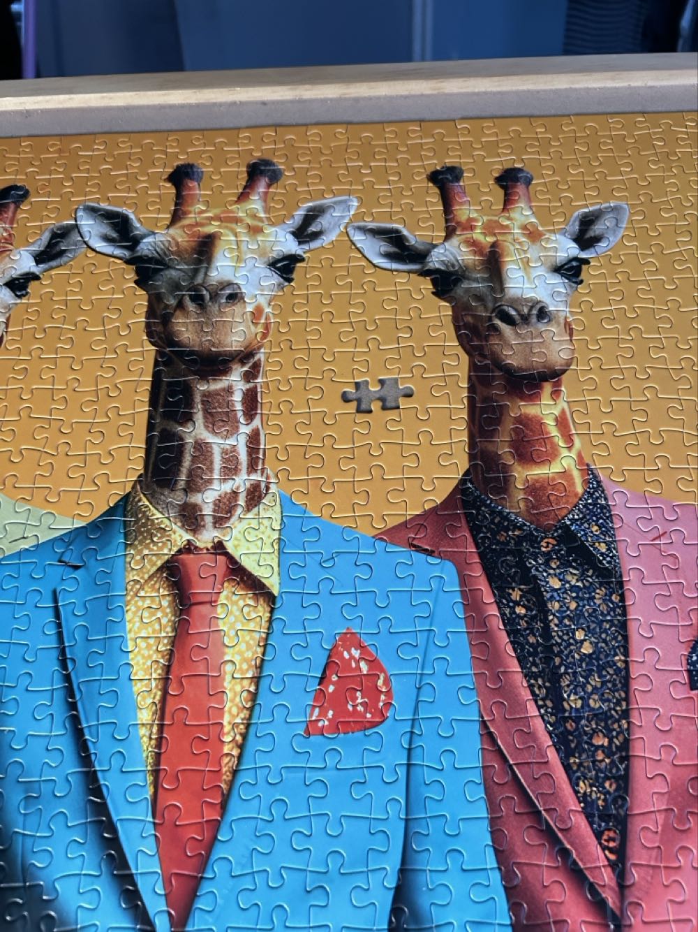The Fab Four Giraffes - Cross & Glory puzzle collectible [Barcode 850050598213] - Main Image 3