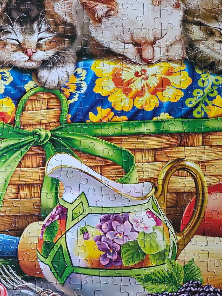 Napping Kittens - Castorland puzzle collectible [Barcode 5904438105069] - Main Image 4