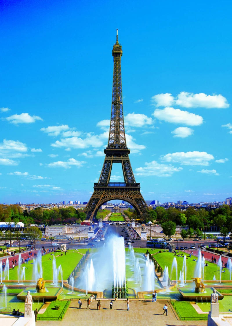 Eiffel Tower - Trefl puzzle collectible [Barcode 5900511270518] - Main Image 2