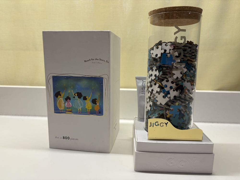 Reach For The Stars Sis ✅🚪 - Jiggy puzzle collectible [Barcode 660355255946] - Main Image 2