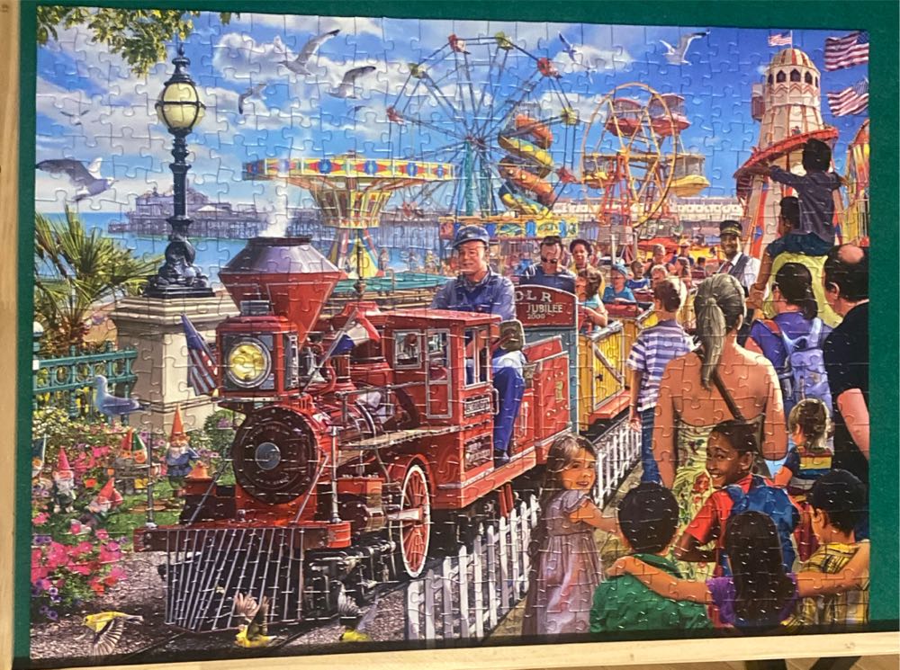 Seaside Railway  - White Mountain Puzzles puzzle collectible [Barcode 724819267910] - Main Image 4