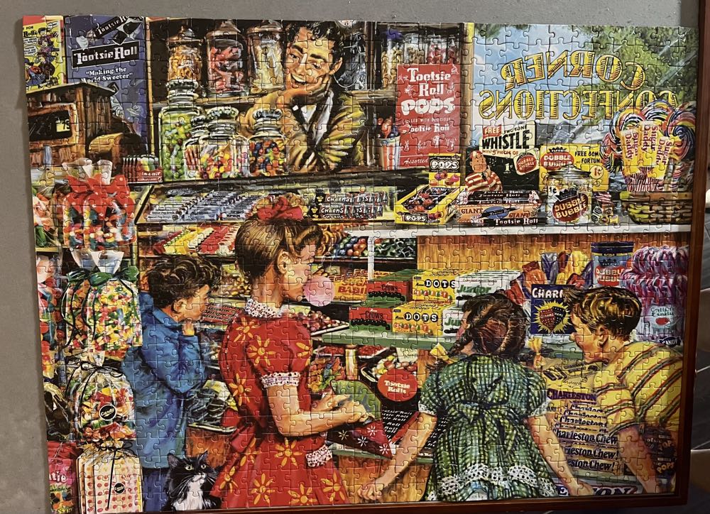 Tootsie Candy Store- STEPHANIE  - Roseart puzzle collectible [Barcode 4895145457514] - Main Image 2