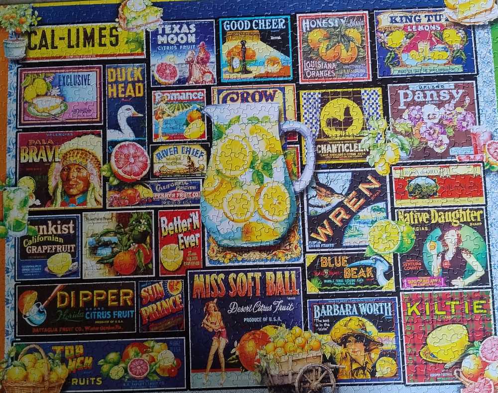 Citrus-NIB-Chs - White Mountain 🇺🇸 puzzle collectible [Barcode 724819267699] - Main Image 2