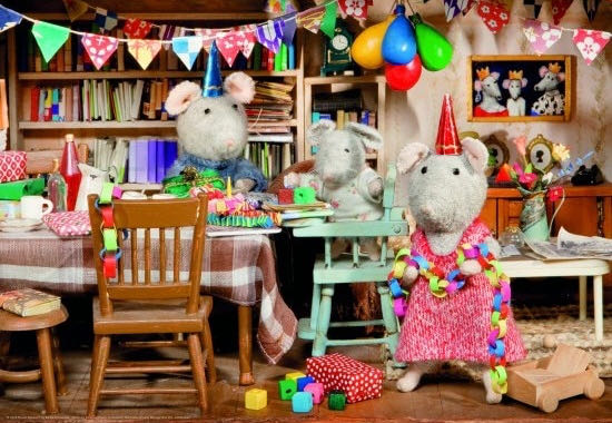 Mouse Mansion Celebration 🟦 - Heye Puzzle puzzle collectible [Barcode 4001689297053] - Main Image 2