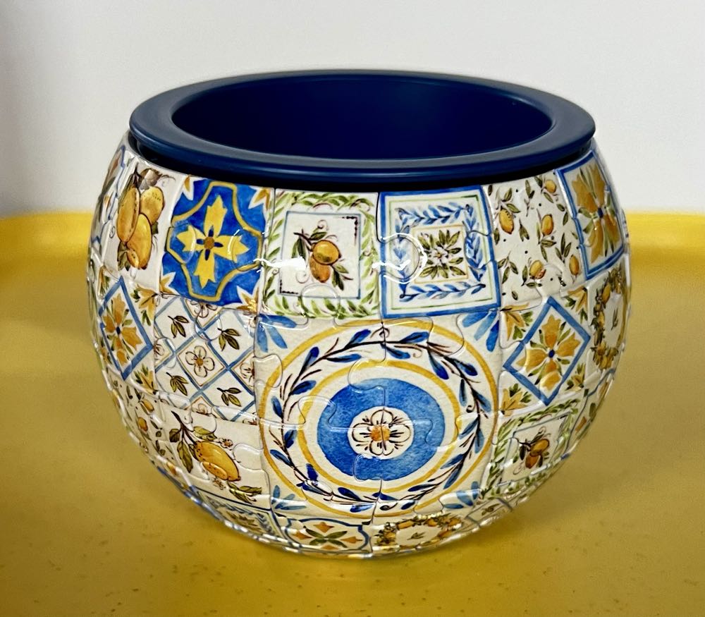 Retro Tiles , Puzzle Flower Pot-NEW - PieceRelax By Pintoo puzzle collectible [Barcode 4711458410247] - Main Image 2