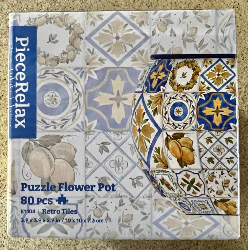 Retro Tiles , Puzzle Flower Pot-NEW - PieceRelax By Pintoo puzzle collectible [Barcode 4711458410247] - Main Image 3