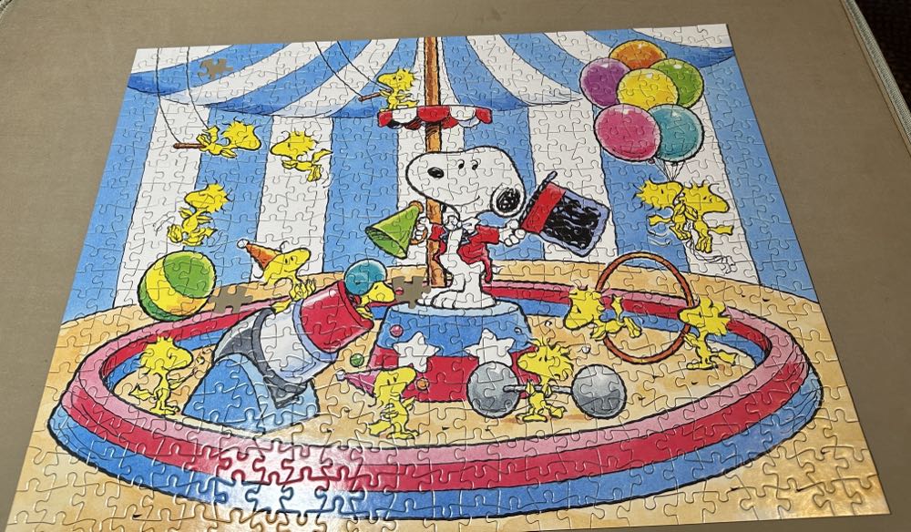 Peanuts Ringmaster Snoopy  puzzle collectible - Main Image 2