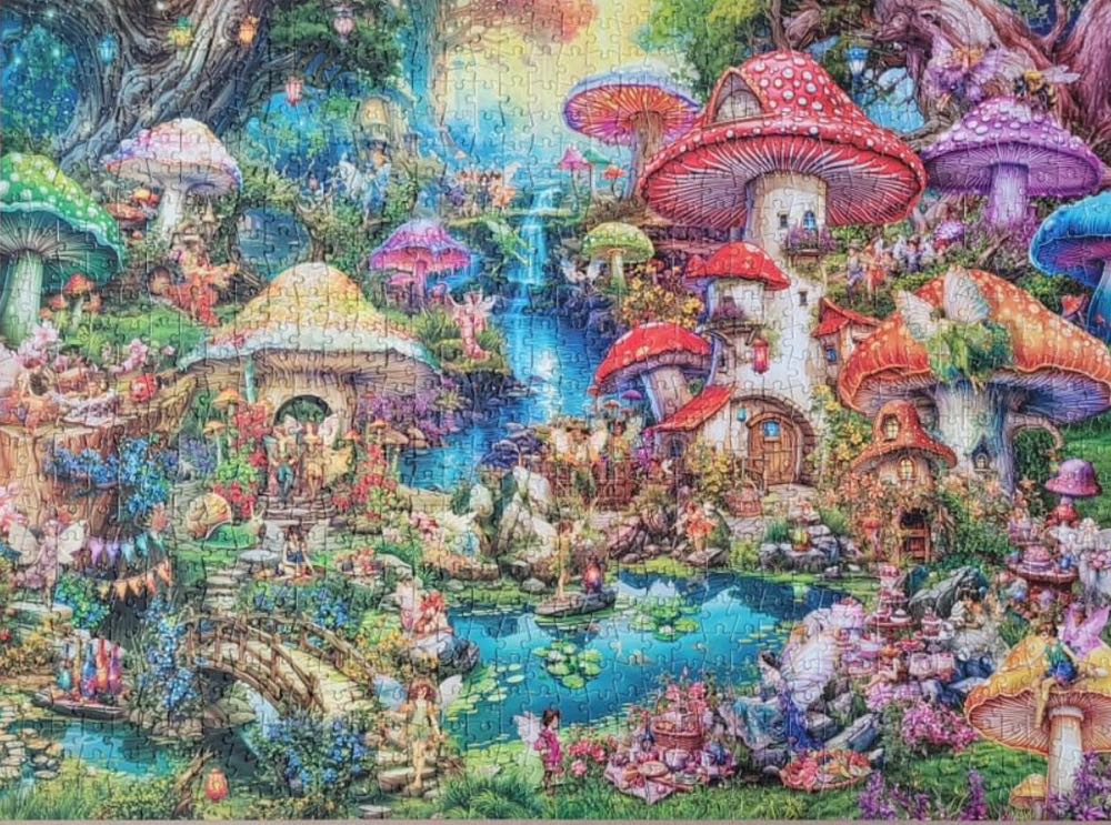 Merry Mushroom Village Picnic - Buffalo puzzle collectible [Barcode 079346021673] - Main Image 3