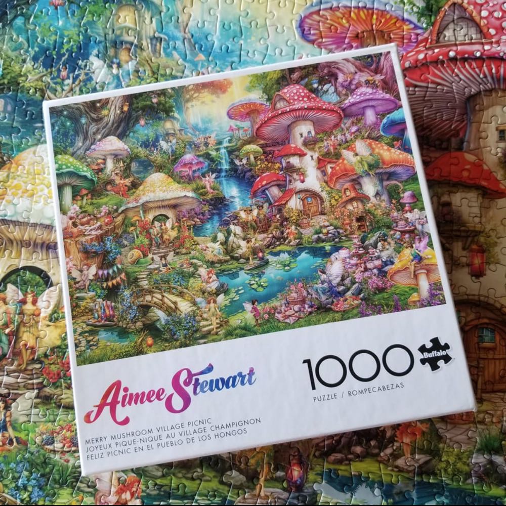 Merry Mushroom Village Picnic - Buffalo puzzle collectible [Barcode 079346021673] - Main Image 4