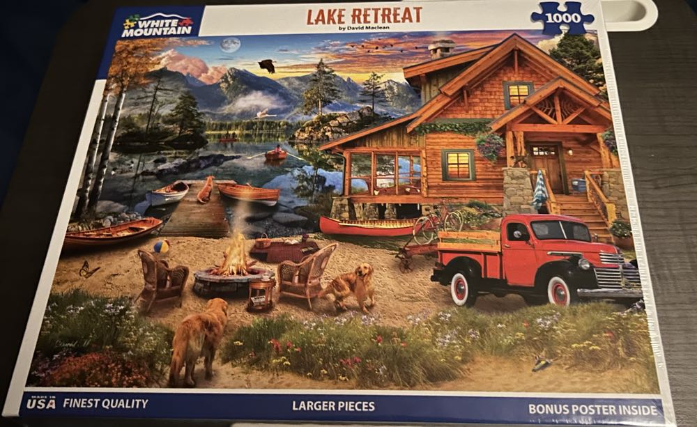 Y-Lake Retreat - White Mountain Puzzles puzzle collectible [Barcode 724819267965] - Main Image 3