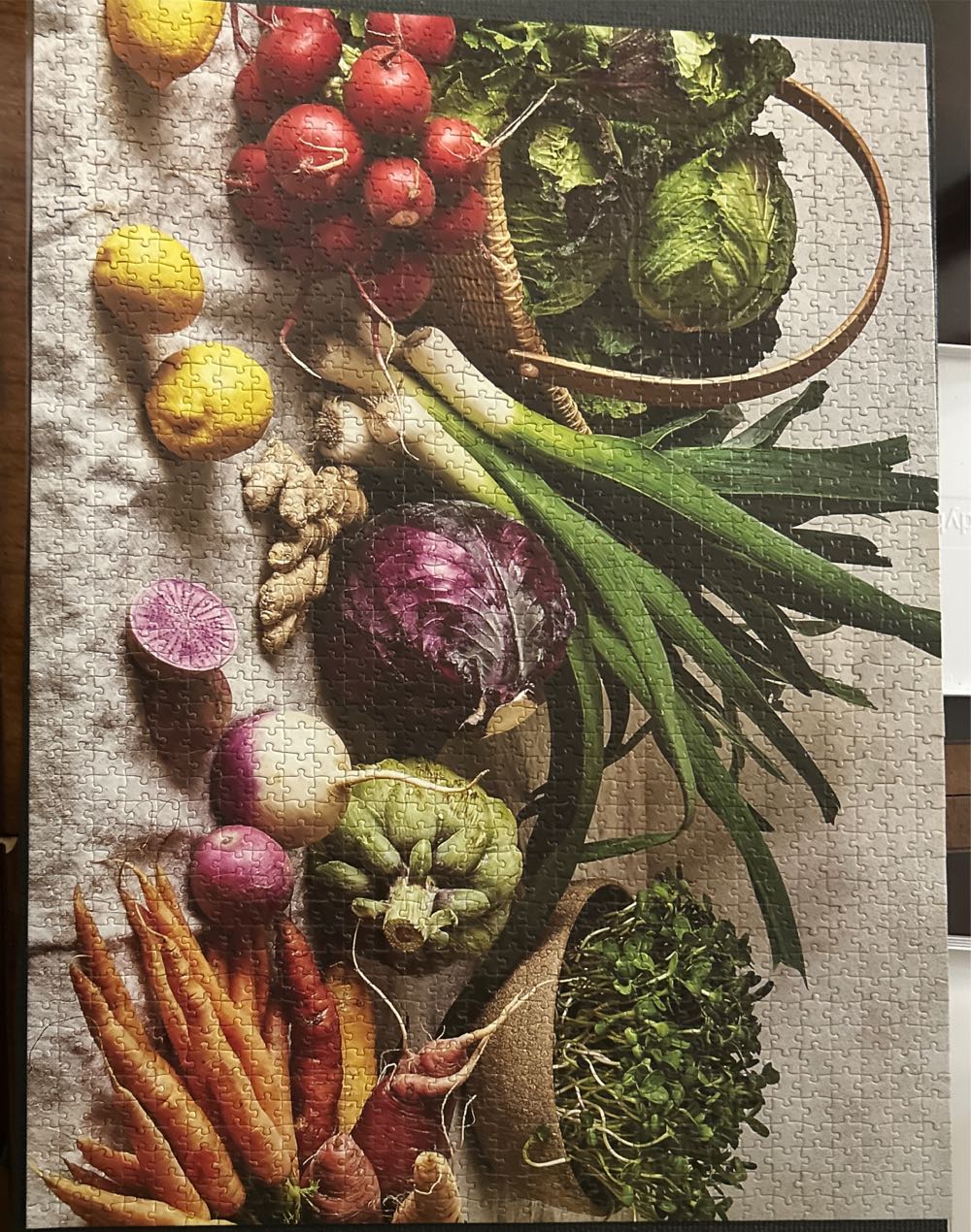 The Greenmarket Table - Galison puzzle collectible [Barcode 9780735377608] - Main Image 2