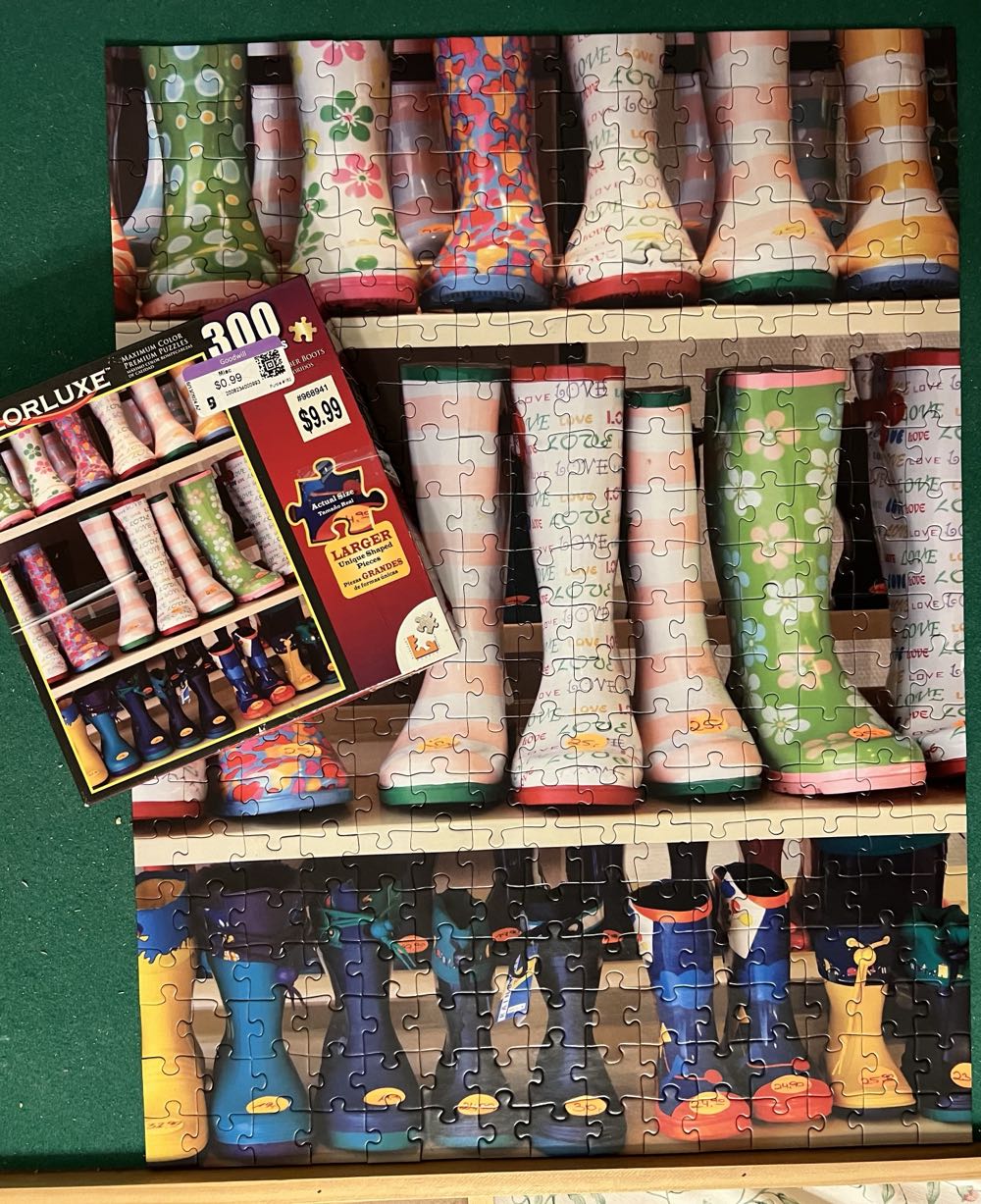 Colorful Rubber Boots - Colorluxe puzzle collectible [Barcode 4895145492201] - Main Image 3