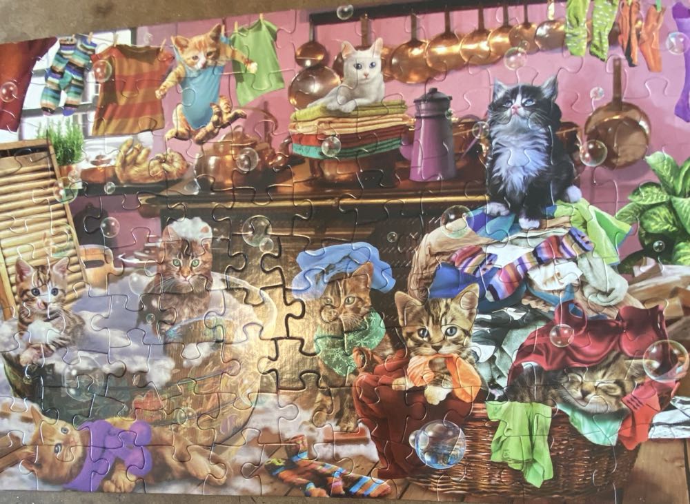 Kittens In The Kitchen - Vermont Christmas  Company puzzle collectible [Barcode 819273021380] - Main Image 3