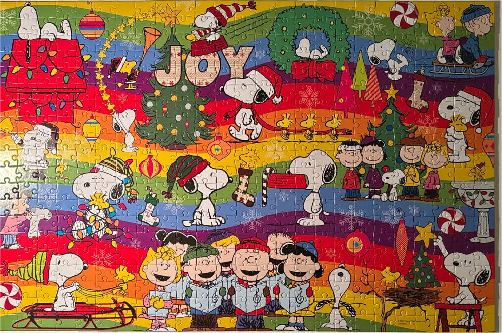 Peanuts A Very Merry Christmas - Current puzzle collectible - Main Image 2