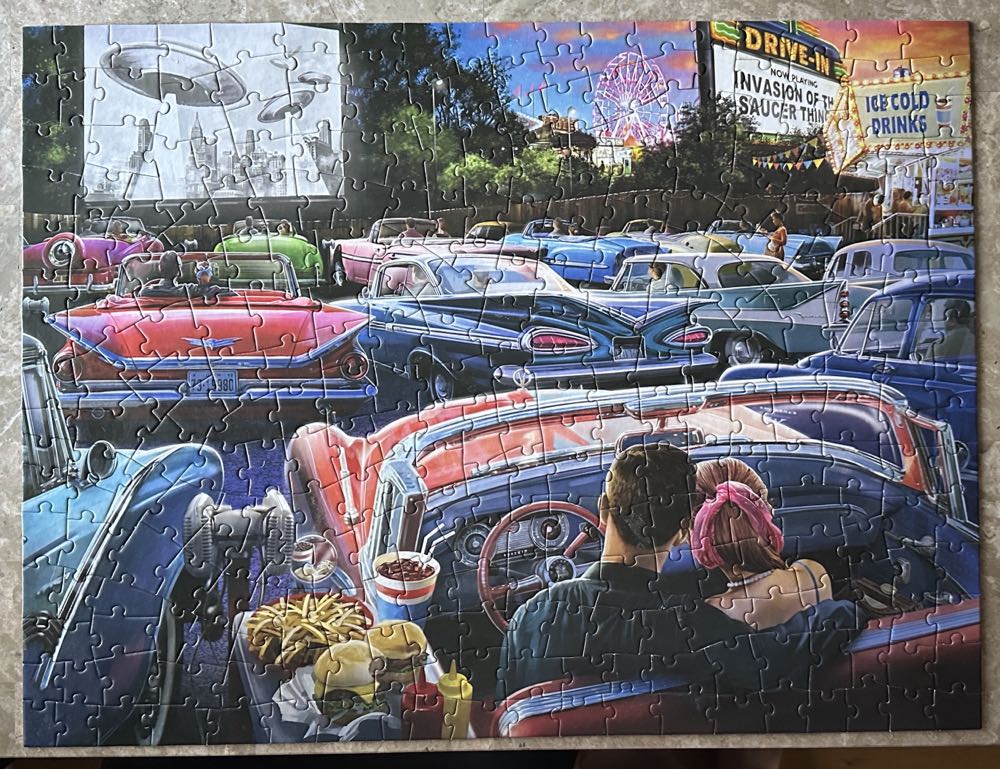 50s Drive-In Movie - Bits & Pieces puzzle collectible [Barcode 192949079411] - Main Image 3