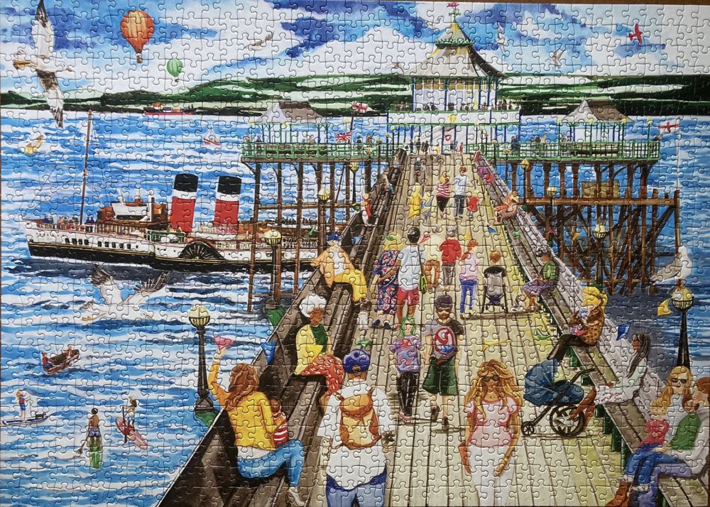 Clevedon Pier - Gibsons puzzle collectible [Barcode 5012269064124] - Main Image 3