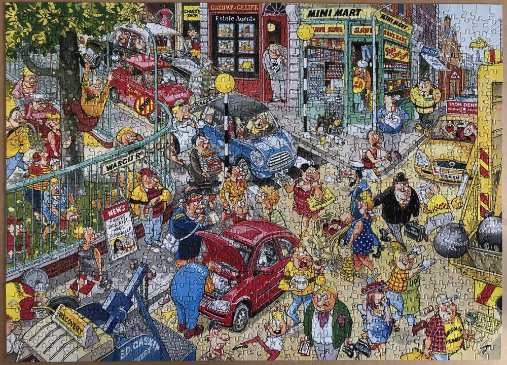 Wasgij Destiny 6 - Childs Play - Holdson puzzle collectible [Barcode 9414131086894] - Main Image 2