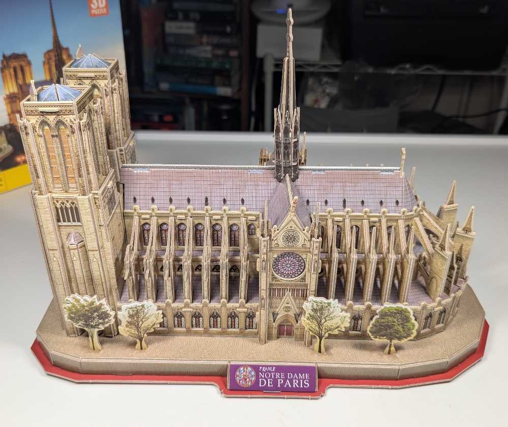 3D Notre-Dame De Paris Puzzle - National Geographic puzzle collectible - Main Image 2
