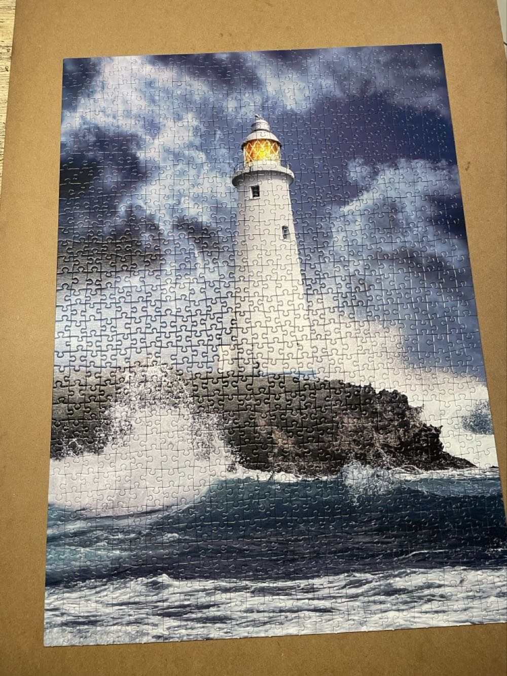 Lightouse In The Storm - Clementoni puzzle collectible [Barcode 8005125398287] - Main Image 2