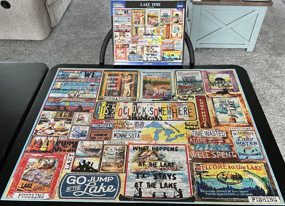 Lake Time - White Mountain Puzzles puzzle collectible [Barcode 724819268009] - Main Image 3