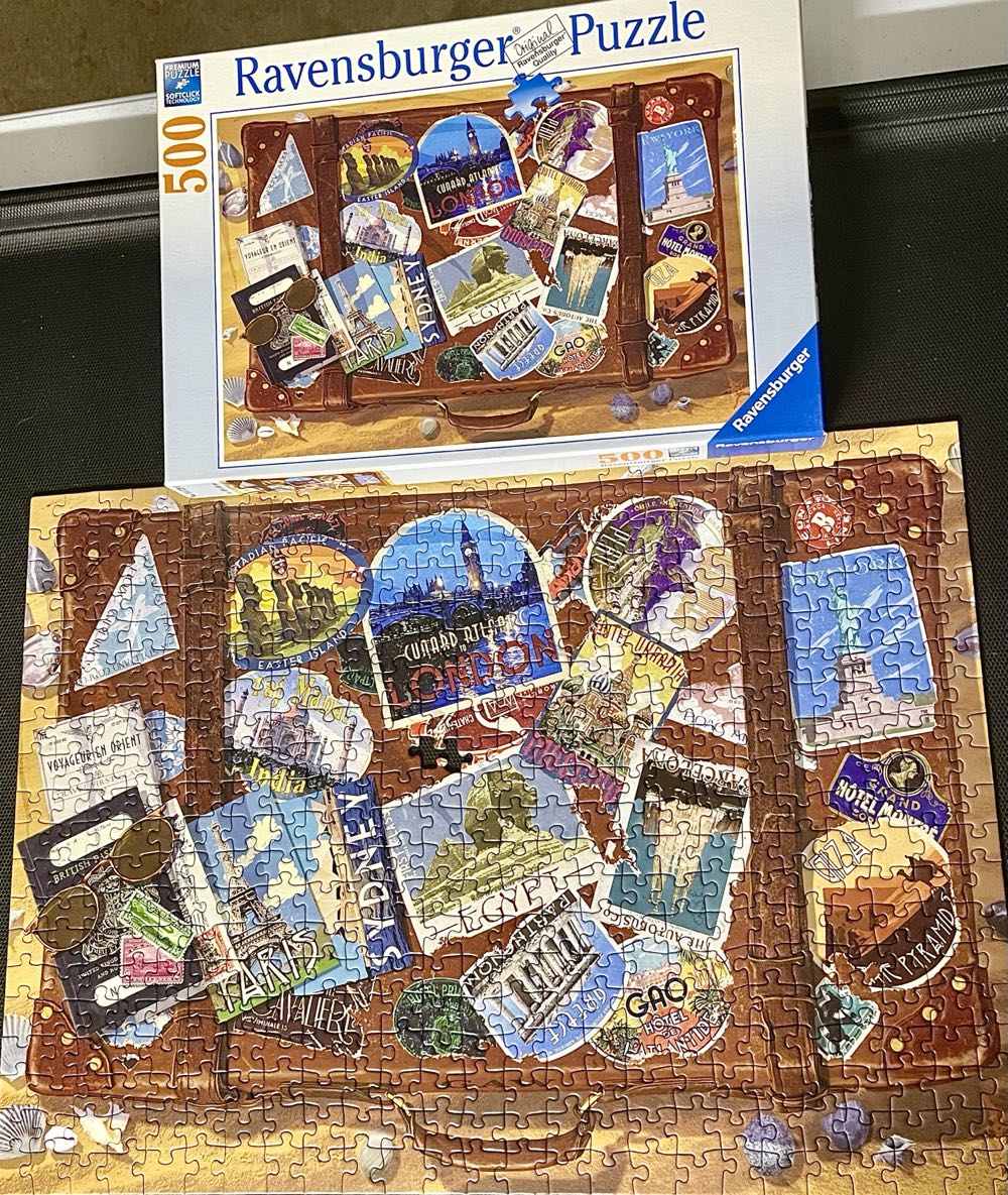 World Traveler - Ravensburger puzzle collectible [Barcode 4005556141296] - Main Image 3