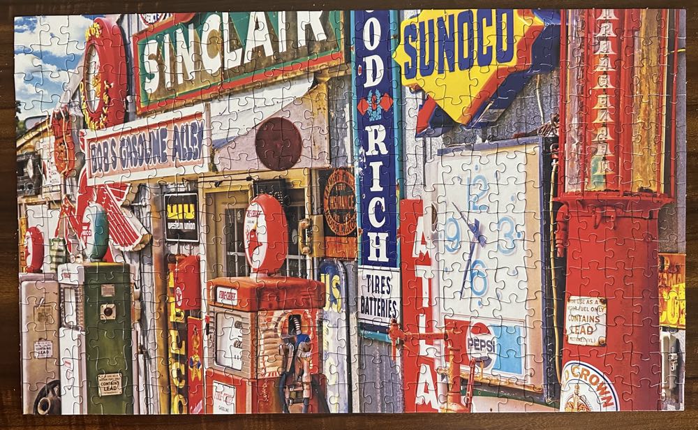 Route 66 Museum - Cra-Z-Art puzzle collectible [Barcode 195464091500] - Main Image 3