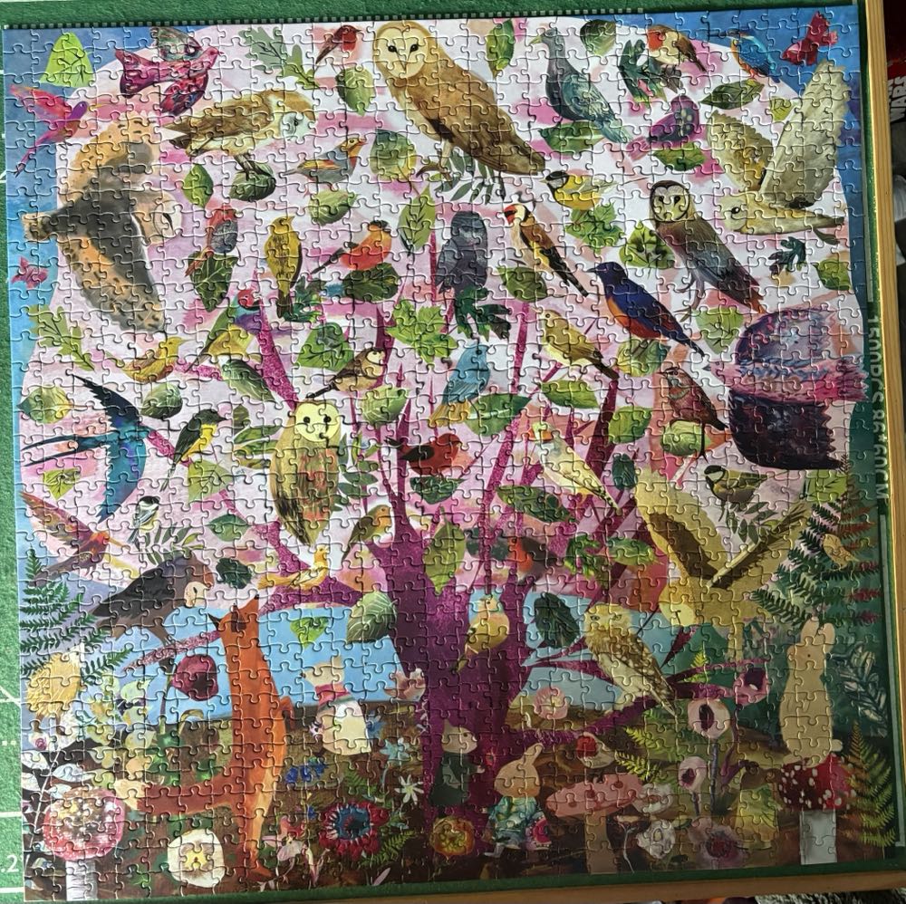 Parliament of Owls - Eeboo puzzle collectible [Barcode 689196521324] - Main Image 2