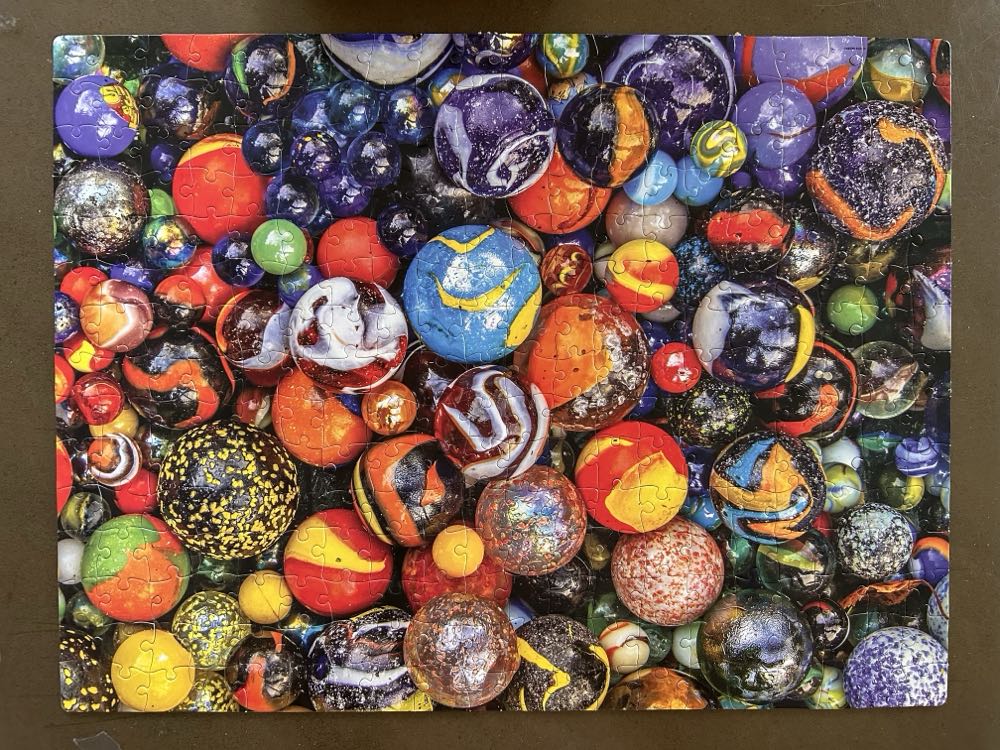 Colorful Glass - Milton Bradley puzzle collectible [Barcode 778988150788] - Main Image 2