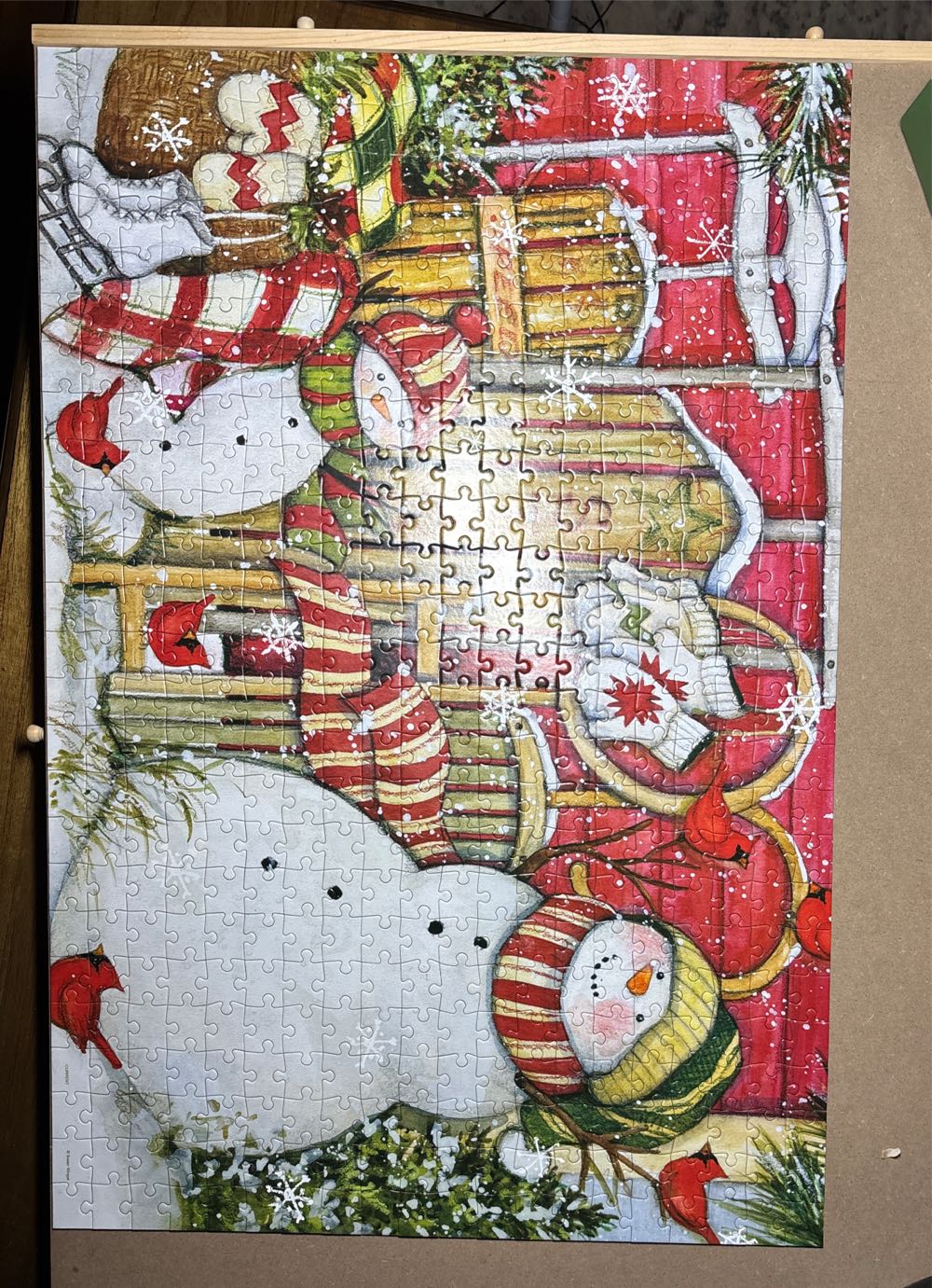 Sleds And Snowmen - Current puzzle collectible - Main Image 2