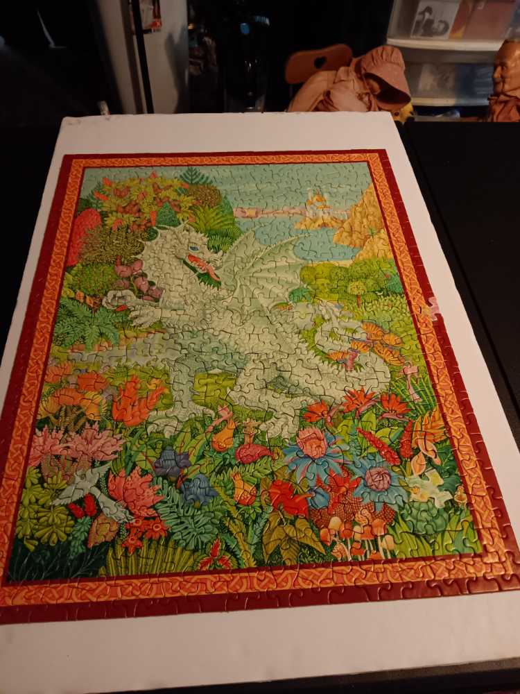 Land Of The Dragons * - Springbok puzzle collectible - Main Image 3