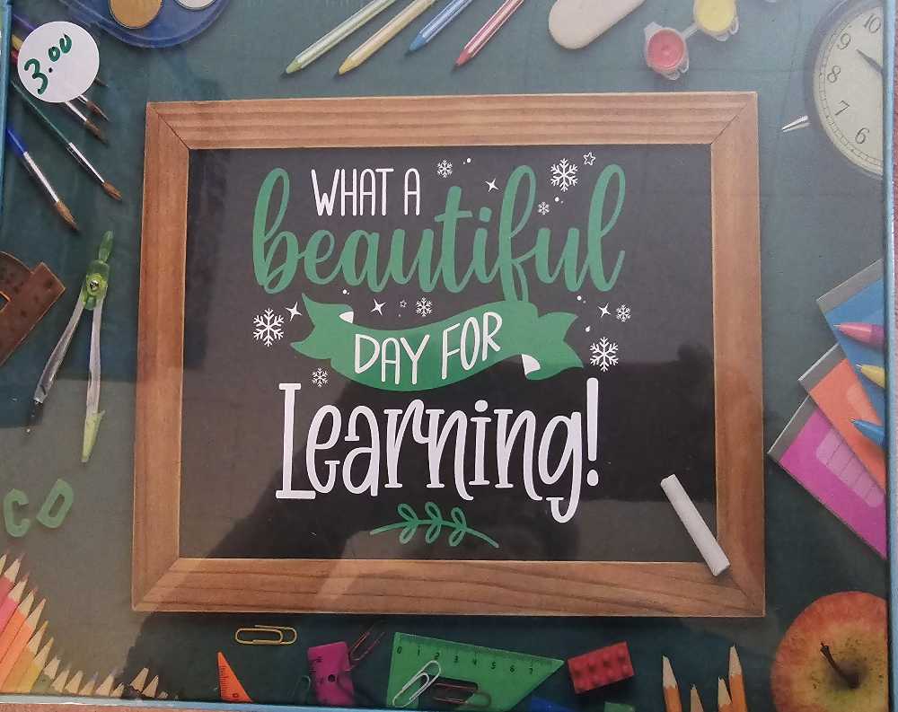 Days Of Yore (v) 🧩