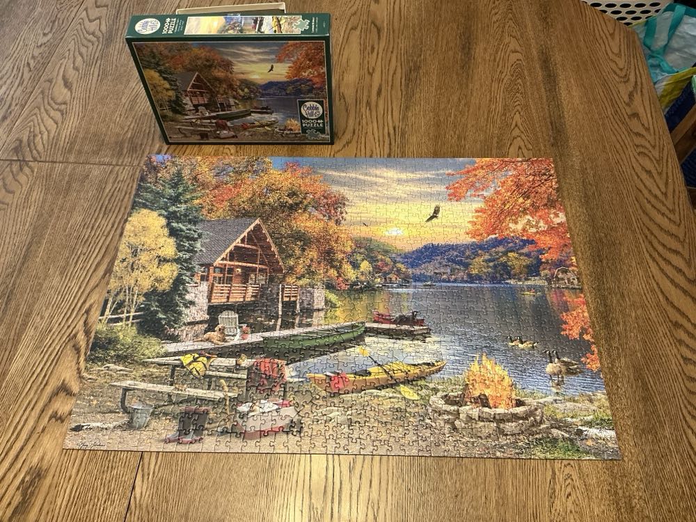Lakeside Retreat - Cobble Hill puzzle collectible [Barcode 625012402279] - Main Image 2