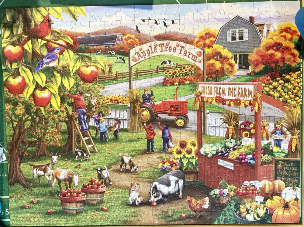 Apple Tree Farm - Spin Master puzzle collectible [Barcode 778988438169] - Main Image 2