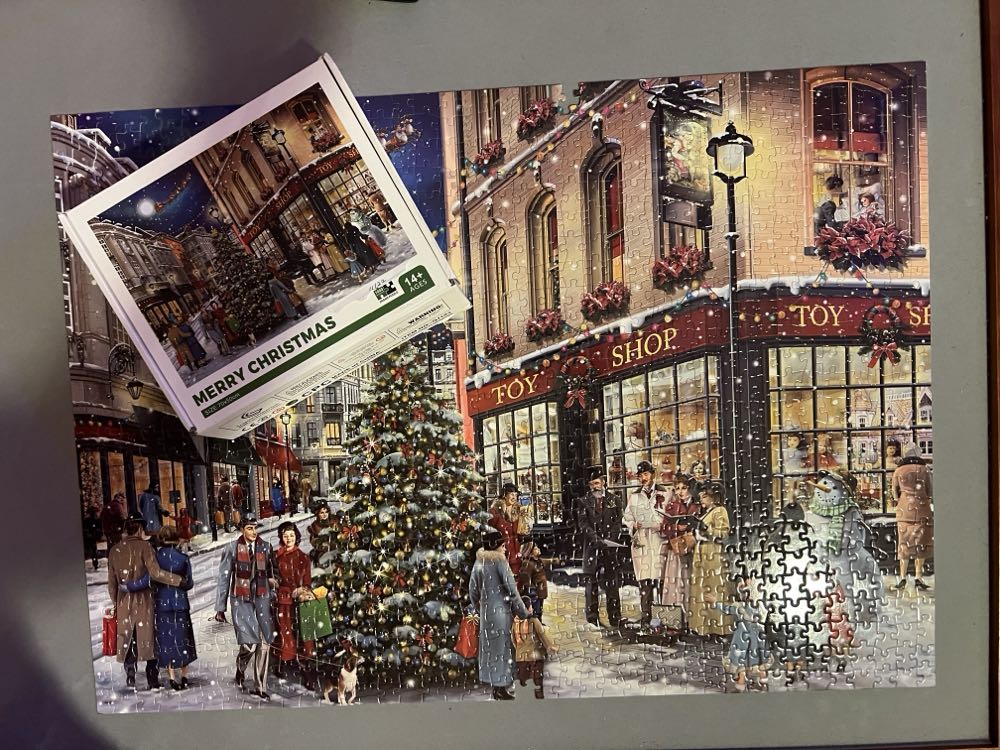 Merry Christmas - Gulf Conformity Mark puzzle collectible - Main Image 3