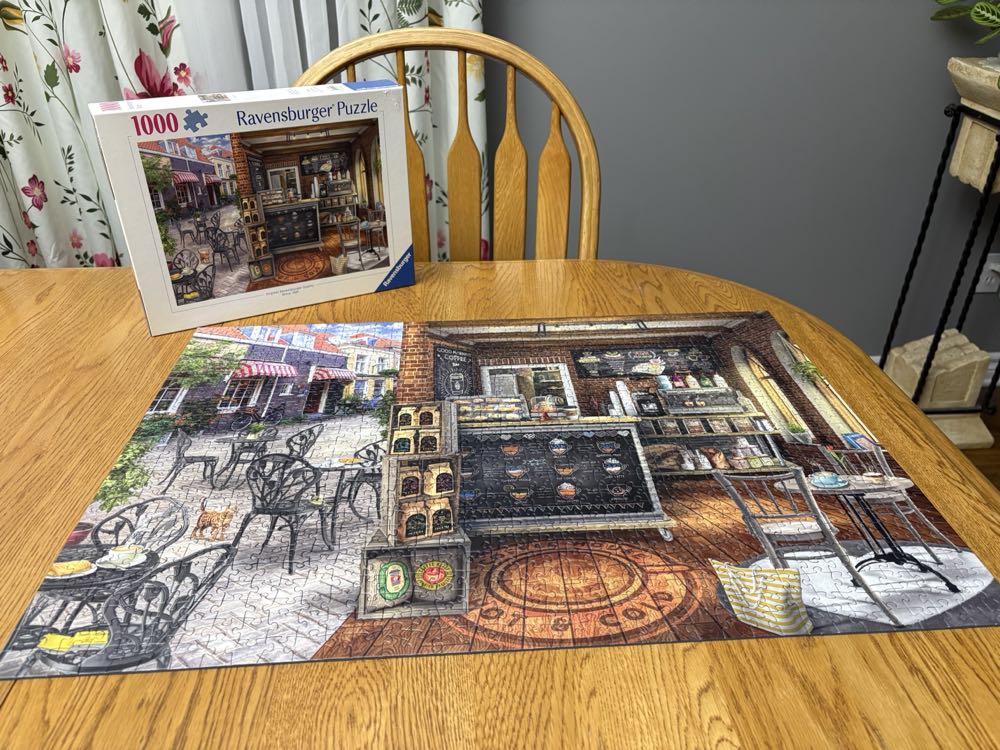 Quaint Cafe - Ravensburger 🇩🇪 puzzle collectible [Barcode 4005555005414] - Main Image 3