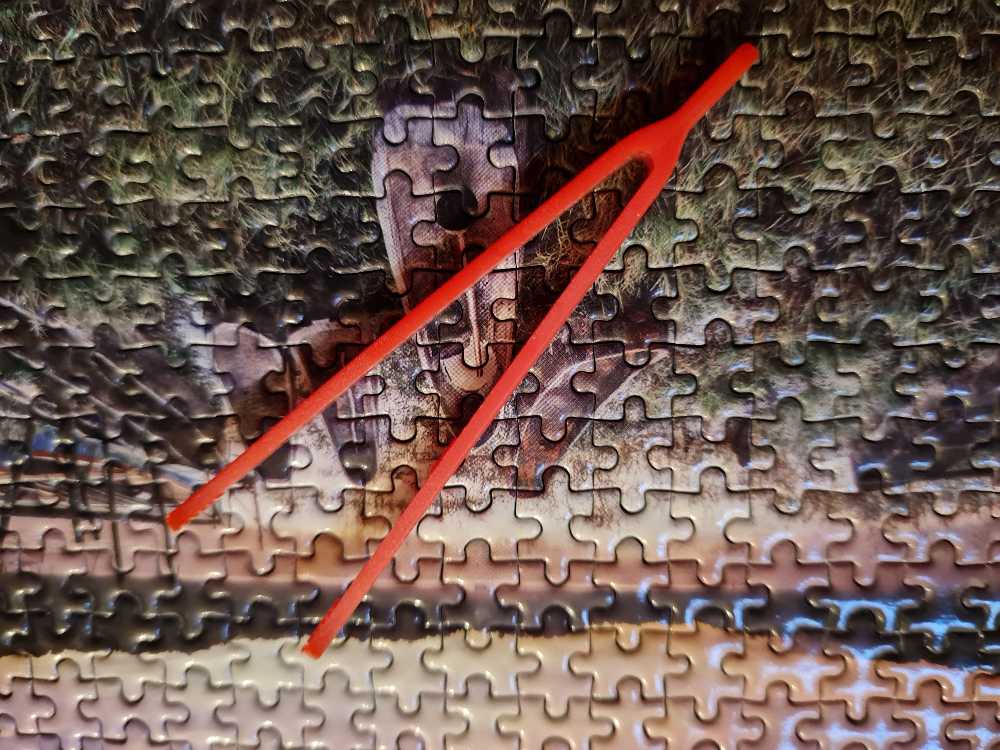 World’s Smallest Jigsaw Puzzle Boats - frogs and dogs puzzle collectible - Main Image 3