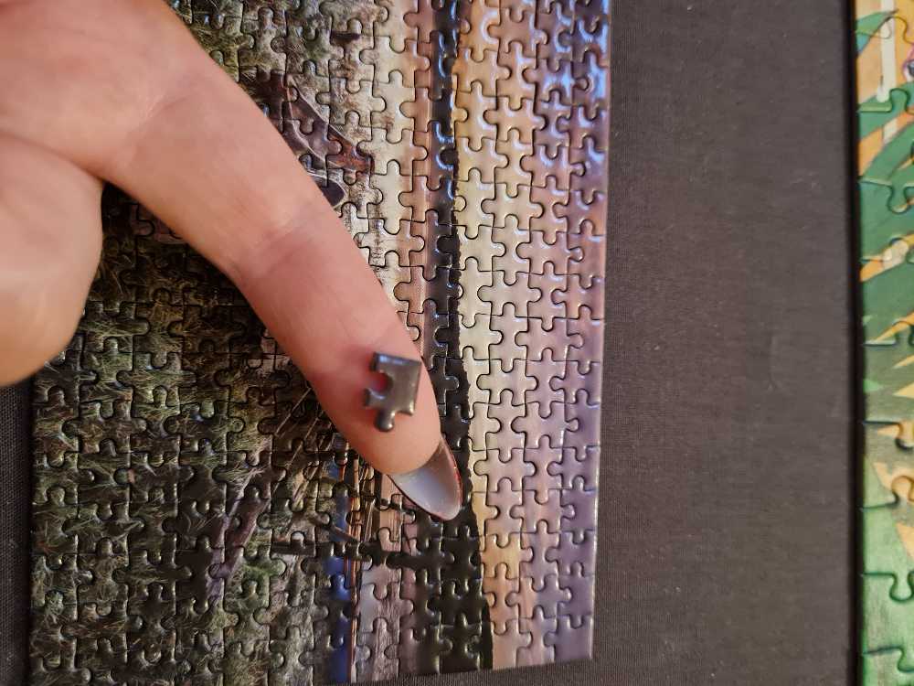 World’s Smallest Jigsaw Puzzle Boats - frogs and dogs puzzle collectible - Main Image 4