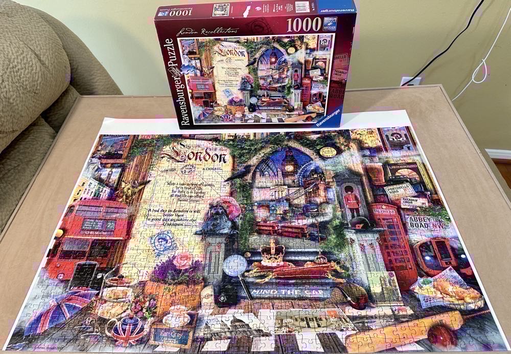 Library Of Dogs - Ravensburger 🇬🇧 puzzle collectible [Barcode 4005555012597] - Main Image 3