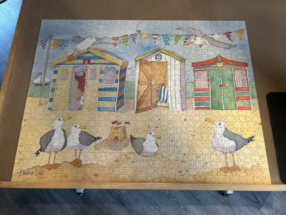 A Day At The Seaside  puzzle collectible - Main Image 2