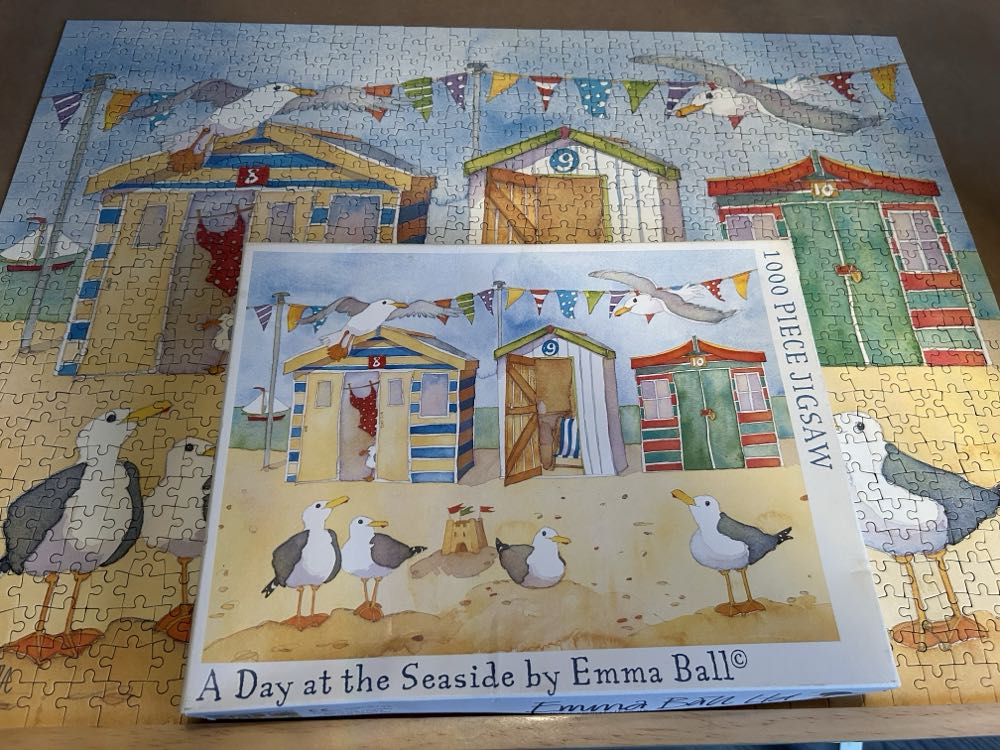 A Day At The Seaside  puzzle collectible - Main Image 3
