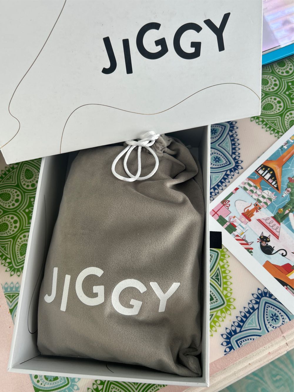 Christmas Kitty - Jiggy Puzzle puzzle collectible - Main Image 2