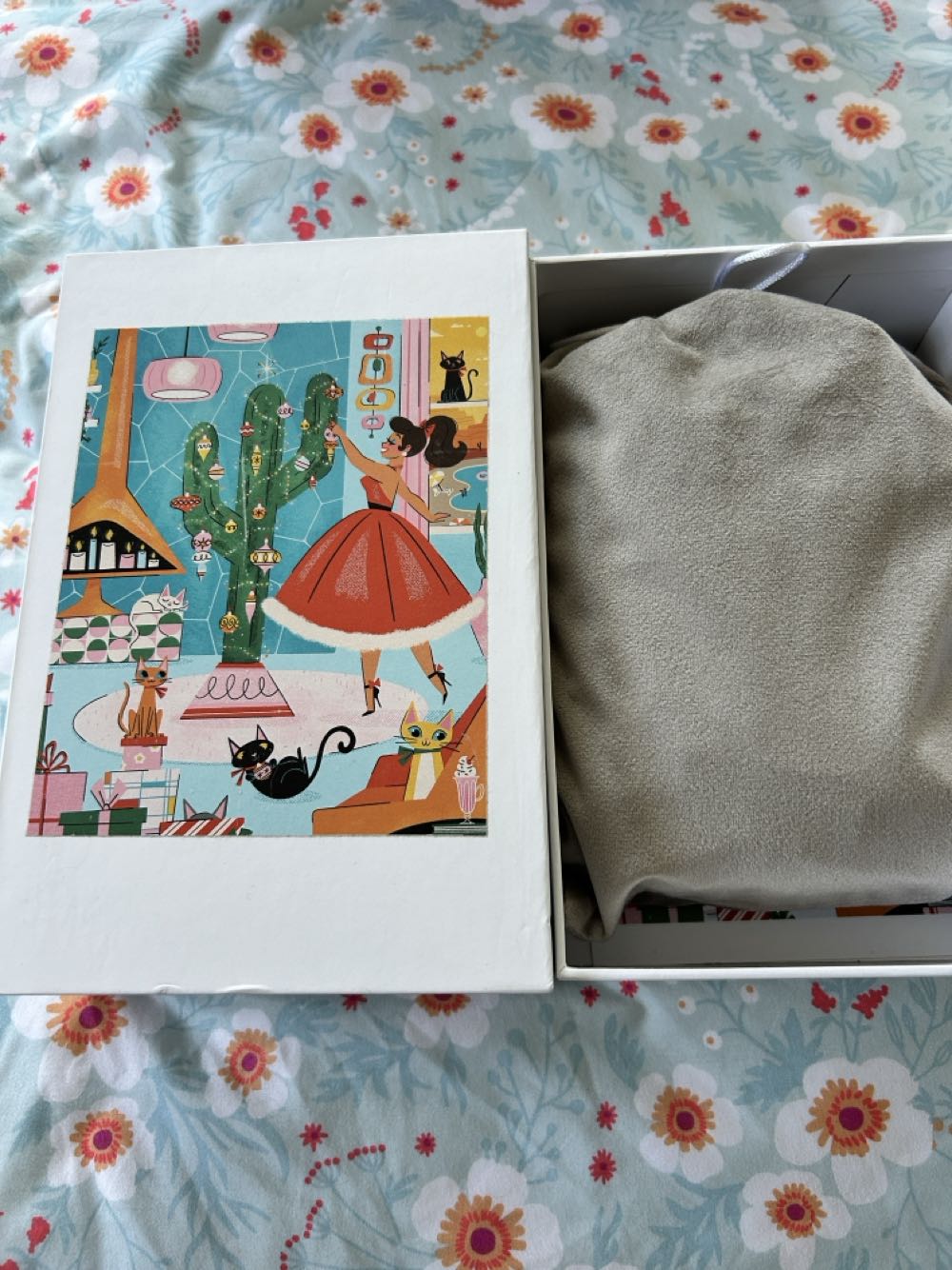 Christmas Kitty - Jiggy Puzzle puzzle collectible - Main Image 3