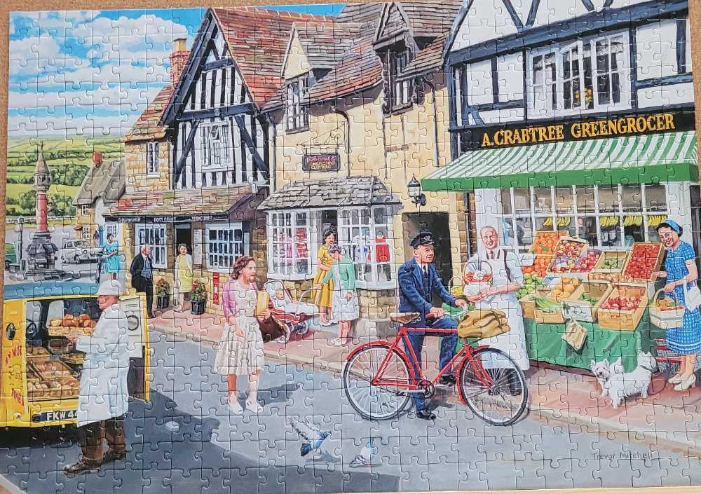 Village Square - Corner Piece puzzle collectible [Barcode 5052089356702] - Main Image 2