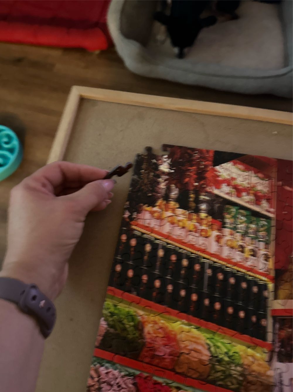 Istanbul Spice Market - Springbok puzzle collectible [Barcode 091683017010] - Main Image 4