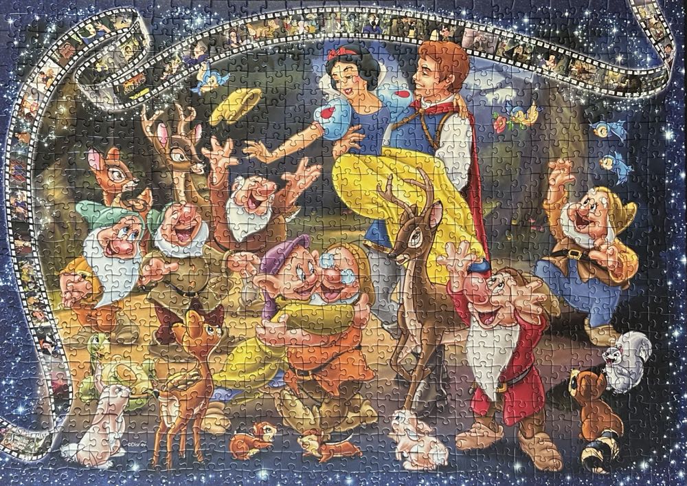 Disney Snow White - Ravensburger puzzle collectible - Main Image 2