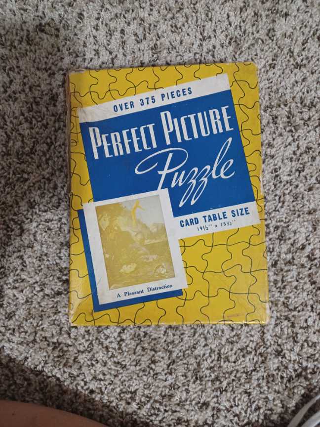 A Pleasant Distraction - Perfect Picture Puzzle puzzle collectible - Main Image 2